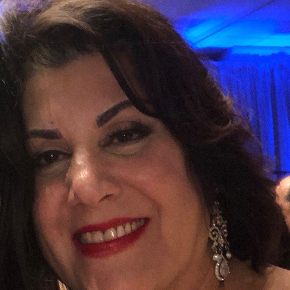 Meet your Posher, Gladys